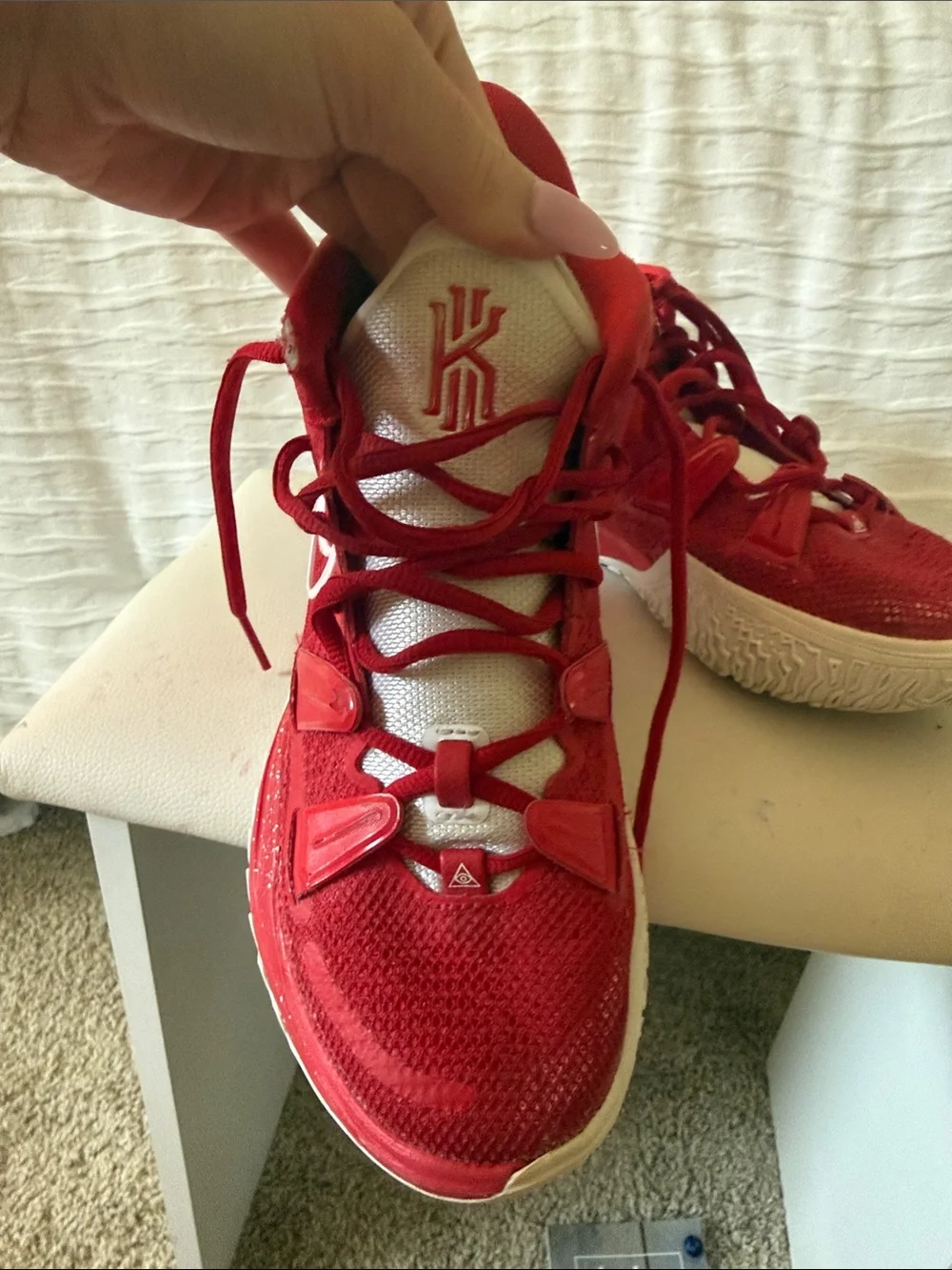 Nike bold red
